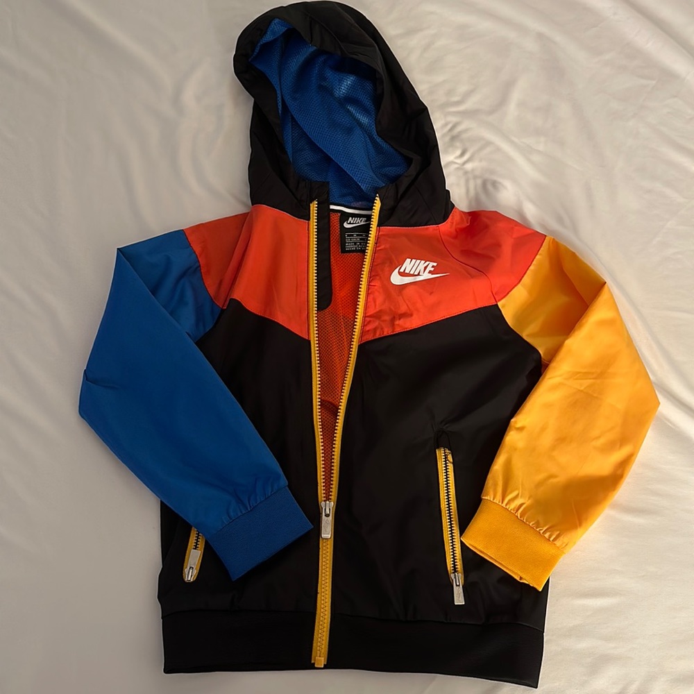 NIKE windbreaker